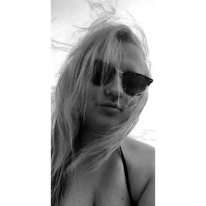 Meet your Posher, Autumn lynn